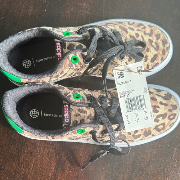 adidas Kids Sneakers with Leopard and Green Accents - Picture 2 of 5
